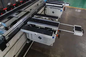 CNC-Abkant presse mit hochwertiger hydraulischer Abkant presse der Marke ACCURL