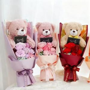 Rose artificielle en gros, ours en peluche en forme <span class=keywords><strong>de</strong></span> rose, <span class=keywords><strong>bouquet</strong></span> <span class=keywords><strong>de</strong></span> <span class=keywords><strong>fleurs</strong></span> en savon, à offrir à sa petite amie, à son amant, pour la Saint-Valentin, Noël - Product Image 1