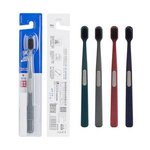 Cepillo de Dientes con Mango Metálico Cónico y Cerdas de PBT Medianas para Uso Doméstico en Adultos - Product Image 4