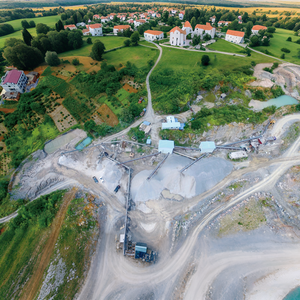 Высокоэффективная линия по производству заполнителей Zhongyu Dingli с индивидуальной производительностью, двигателем переменного тока и управлением ПЛК для песка и гравия - Product Image 1