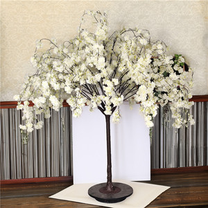 Grand arbre de <span class=keywords><strong>cerisier</strong></span> en soie pour mariage, arbre de sakura japonais avec des pétales de fleurs denses pour la décoration de table à la maison ou à l'hôtel - Product Image 2