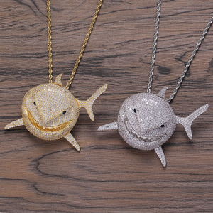 Collier pendentif requin audacieux, bijoux pour homme en cuivre et zircon, style hip-hop - Product Image 1