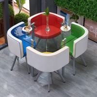 GEDO Petite table carrée/ronde en verre trempé Ensemble de chaises en cuir PU pour restaurant, salle à manger, réception, réunion, espace de loisirs