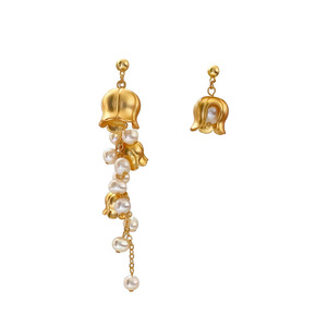 Boucles d'oreilles asymétriques en perles d'eau douce mat Lys de la Vallée pour femme, longues, haut de gamme, bijoux d'oreille - Product Image 5