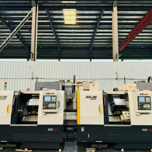 Torno Mecánico Convencional Ck40s de Alta Precisión CNC de Segunda Mano en Venta - Product Image 1