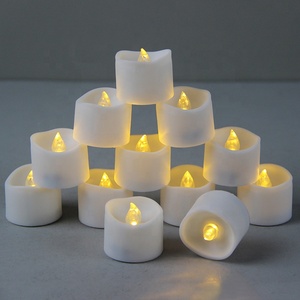 Lot de 12 bougies chauffe-plat à LED votives télécommandées électriques à piles fausses bougies chauffe-plat sans flamme pour la décoration intérieure - Product Image 3