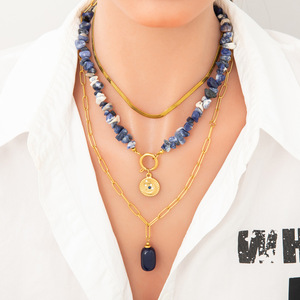 Collier superposé tendance en pierre naturelle, plaqué or 18 carats, acier inoxydable, ras-de-cou multi-brins avec pendentif, chaîne de clavicule, automne-hiver - Product Image 1