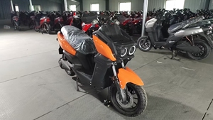 Moto électrique économique UE 72V 40Ah avec batterie au lithium 2000W 3kW, double disque, 75 km/h, pour livraison de repas - Product Image 5