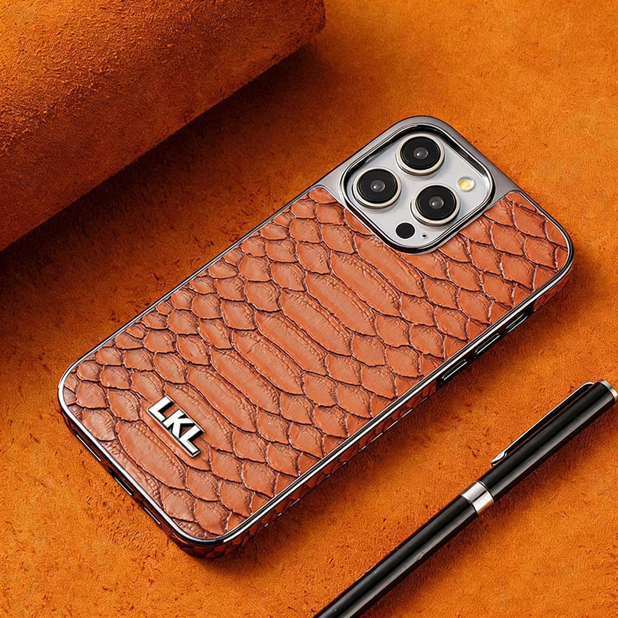 น้ำตาลอ่อน