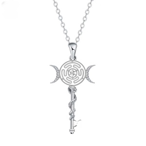 <span class=keywords><strong>Venta</strong></span> Directa de Fábrica: Collar con Colgante de Llave Envolvente de Serpiente Griega, Joyería Elegante de Cobre Ecológico para Hombres y Mujeres - Product Image 1