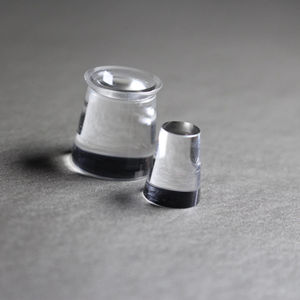 Prisma de Energia Solar de Alta Precisão Personalizado, Vidro Óptico de Sílica Fundida UV BK7 com Revestimento AR, Formato Octogonal, Marca Jilin Ruike, ODM/OEM - Product Image 1