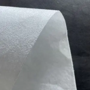 White Non Woven Interlining Chemical Bonded Non Woven Fabric Roll For Garment Embroidery