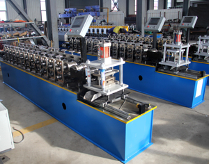 Mesin Pembuat Rolling Door Aluminium Hot Sale, Mesin Roll-Up Door, Mesin Cold Roll <span class=keywords><strong>Forming</strong></span> - Product Image 2