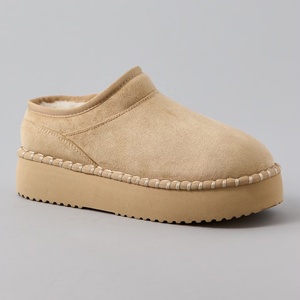 YL-26193 Chaussons mini-bottes pour femme en daim doublé de fausse fourrure moelleuse, plateforme, intérieur, hiver, confortables, OEM personnalisés - Product Image 4