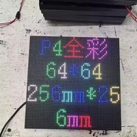 Panel de Pantalla LED P4 para Interiores a Todo Color SMD 2121 de 4 mm, 64x64 HDR, 600 cd, 165 Hz, Contraste de 5000:1, 160°, 120% RGB, 1 Año de Garantía