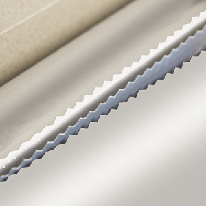 Prix usine rouleau de papier d'emballage de papier d'<span class=keywords><strong>aluminium</strong></span> argenté de ménage de qualité alimentaire pour <span class=keywords><strong>papiers</strong></span> d'emballage alimentaire en <span class=keywords><strong>aluminium</strong></span> - Product Image 4