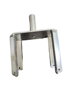 Pièces de coffrage pour échafaudages, tête de fourche en U à 4 voies en acier - Product Image 1