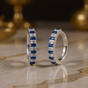 Orecchini a Cerchio in Oro Bianco E4141 con Zaffiro Taglio Smeraldo e Diamanti Incastonati a Canale per Donne Stile Classico - Product Image 2