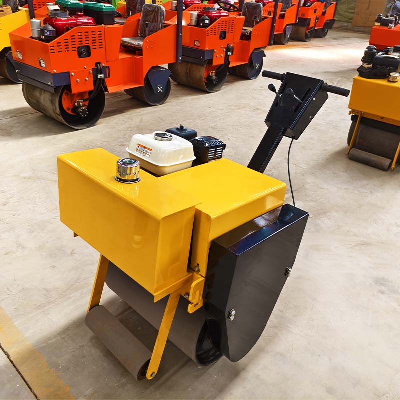 0.6Ton Drum Type Vibratory Road Roller diesel Engine Roller Road Rubber Tires Road Machinery