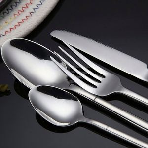 Juego de Cubiertos de Acero Inoxidable Ecológico de Alta Calidad, Acabado Mate de Lujo, Mango Cuadrado de Madera, 10 Piezas, Cuchillo y Tenedor - Product Image 3