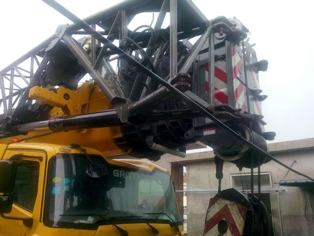 Heavy-Duty Cranes HE-186