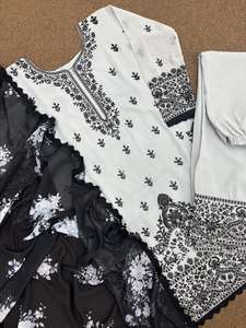 Conjunto Étnico de Alta Calidad, Top y Palazzo de Georgette Pesada con Bordado Completo, Traje de Top y Palazzo Completamente Cosido - Product Image 5