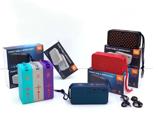 TG-393 <span class=keywords><strong>New</strong></span> Tg393 Túi Nhỏ Thời Trang Mini Box Loa FM Đài Phát Thanh Tùy Chỉnh Ngoài Trời Âm Thanh Không Dây <span class=keywords><strong>Bluetooth</strong></span> Loa Di Động - Product Image 6