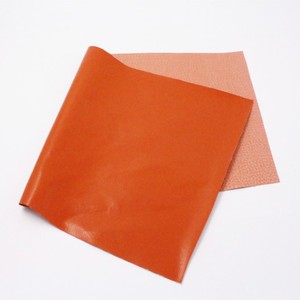Vente chaude Tissu en fibre de verre enduit de silicone ignifuge Tissu en fibre de verre enduit de silicone pour le chauffage des batteries de véhicules à énergie nouvelle - Product Image 2