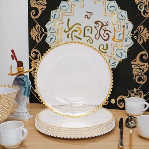 <span class=keywords><strong>Assiette</strong></span> de présentation ronde en <span class=keywords><strong>plastique</strong></span> transparent de 13 pouces avec bord doré et perles dorées pour décoration de mariage et dîner de fête - Product Image 5
