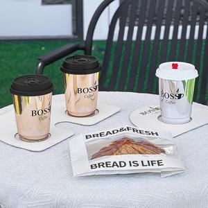 แก้วกาแฟกระดาษสองชั้นเคลือบ PE แบบใช้แล้วทิ้ง เป็นมิตรกับสิ่งแวดล้อม ย่อยสลายได้ ผลิตตามสั่ง สีทองเงิน พร้อมฝาปิด - Product Image 1
