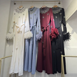 Abito Elegante a Due Pezzi con Perline di Lusso, Stile Dubai, per <span class=keywords><strong>Donne</strong></span> Musulmane, Set Maxi Plissettato per Eid, Cerimonie Formali e Feste Serali, Vendita all'Ingrosso - Product Image 5