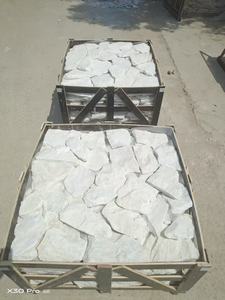 Prix d'usine, quartz blanc naturel, <span class=keywords><strong>pierre</strong></span> <span class=keywords><strong>calcaire</strong></span> noire aléatoire, revêtement mural extérieur, carreaux de sol en ardoise - Product Image 2