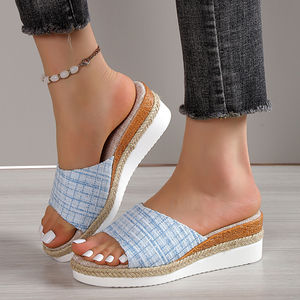 Sandalias de tacón inclinado para mujer, modelo 501, nuevas, de suela gruesa, tacón medio, para playa, con boca de pez, de una tira, frescas, para verano. - Product Image 4
