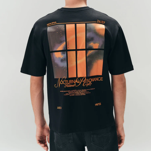 T-shirt Homme Noir Personnalisé à Imprimé Graphique, Coupe Décontractée, Épaules Tombantes, Manches Courtes, Tissu Lourd – Vente en Gros - Product Image 1