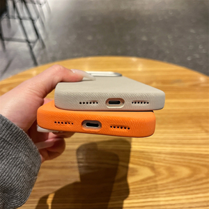 เคสโทรศัพท์ผ้าใยแก้วพร้อมช่องชาร์จแม่เหล็ก  วัสดุแข็งแรงทนทาน สำหรับ iPhone 18 17 15 16 14 13 12 Pro Max - Product Image 5