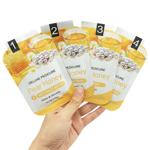 Offre Spéciale soins de la peau des pieds Produit de pédicure de luxe Detox Foot Soak Bain Sel Nourrissant Masque hydratant Spa Pédicure 4 en 1 Kit - Product Image 1