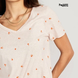 Camisetas de Verano al por Mayor Personalizadas OEM de Alta Calidad con Cuello en V, Casuales, Transpirables y de Secado Rápido para Mujer 2026 - Product Image 5