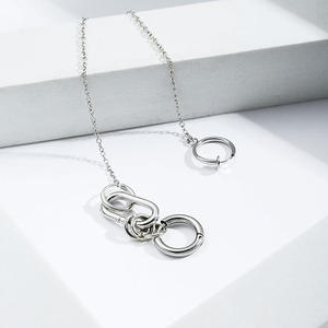 Fake Piercing Lip Clip Pendiente <span class=keywords><strong>Anime</strong></span> <span class=keywords><strong>NANA</strong></span> Okazaki Shinichi Cosplay Punk Chain Linked Pendientes Bisagras Lip Ring Accesorios - Product Image 3