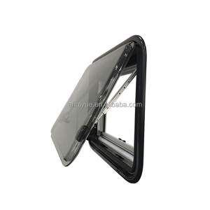 Fenêtre d'angle arrondie 700x300mm avec cadre en aluminium enduit de poudre pour pièces de carrosserie de fourgonnette de conversion - Product Image 2