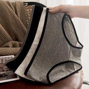 Braguitas de algodón sin costuras para mujer, de cintura media, estilo hipster, color negro y blanco, tejido liso, deportivas, frescas y sin marcas, para uso diario. - Product Image 2