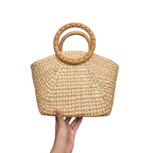Bolsa de ratán tejida clásica hecha a mano, cesta de jacinto de agua marrón claro para almacenamiento en el hogar, puerta florística, regalo de mimbre - Product Image 3