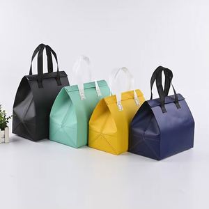Custom Logo Reusable Thermal Carrier Cooler Tote Bag Aluminum Foil Non Woven Fabric Bag for Food Cake Fresh Produce Delivery - Product Image 3