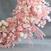 Panier mural de fleurs artificielles roses en forme de lune, vente en gros d'usine, pour fournitures de mariage, accessoire photographique domestique, décoration, matériau personnalisé