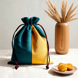 Bolsa de Tela con Cordón, Impresión Digital Contemporánea, Color Verde Azulado y Amarillo, Portátil, Hecha a Mano, para Actividades Promocionales - Product Image 1