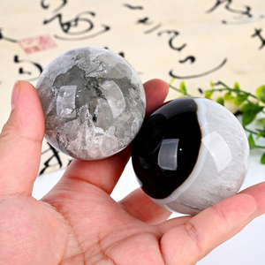 Esferas de Cristal y Piedras Naturales a Precio de Fábrica, Bola de Cristal de Ónix Negro Pulida a Mano para Sanación - Product Image 4