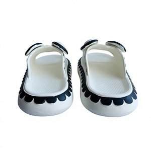 Tongs blanches en EVA à bout ouvert avec boucle, antidérapantes, pour l'été, pantoufles d'intérieur, motif uni, semelle amortie - Product Image 4