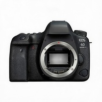 Menggunakan DSLR Full Frame 6D Mark II 26.2MP Full HD WiFi Layar Sentuh yang Kompatibel dengan Lensa EF 50mm, 24-70mm, 24-105mm, dan 70-200mm