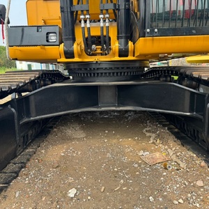 Excavadora Usada Caterpillar 349D2 L sobre Orugas |   Pocas horas de uso y en excelentes condiciones |   Listo para Trabajar y en Buenas Condiciones para la VENTA - Product Image 5