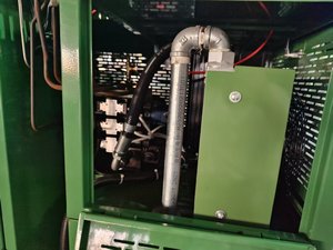 Máy phun bán tự động cho dây kéo nhựa cho các ngành công nghiệp khác nhau - Product Image 5