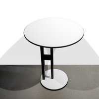 Plans de travail de table à manger d'extérieur en stratifié compact moderne DEBO résistant aux rayures, imperméable et hygiénique pour mobilier d'extérieur